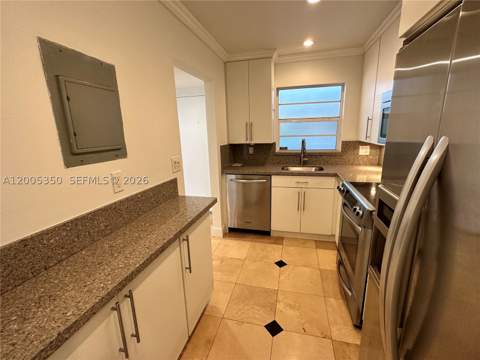 1250 Lincoln Rd 406, Miami Beach FL - photo 14 of 40