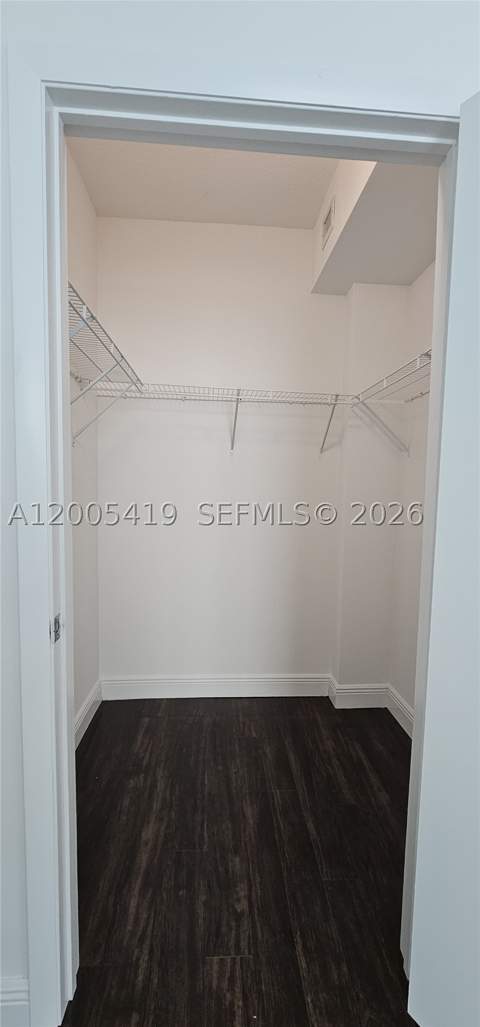 1900 N Bayshore Dr 1617, Miami FL - photo 9 of 27