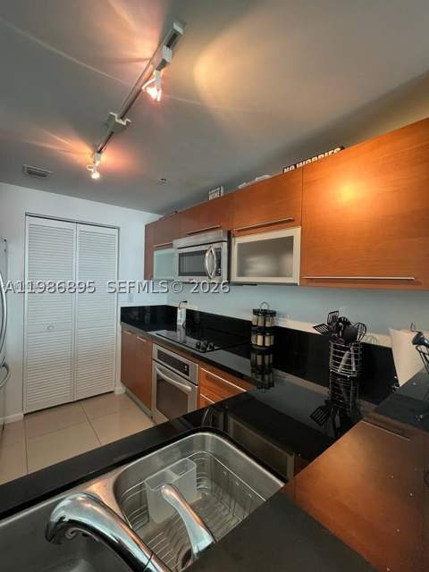253 NE 2nd St 3806, Miami FL - photo 11 of 13