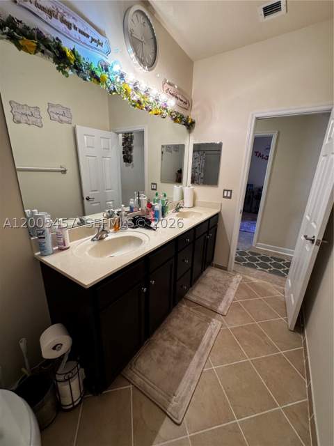 595 SE 33rd Ter, Homestead FL - photo 15 of 24