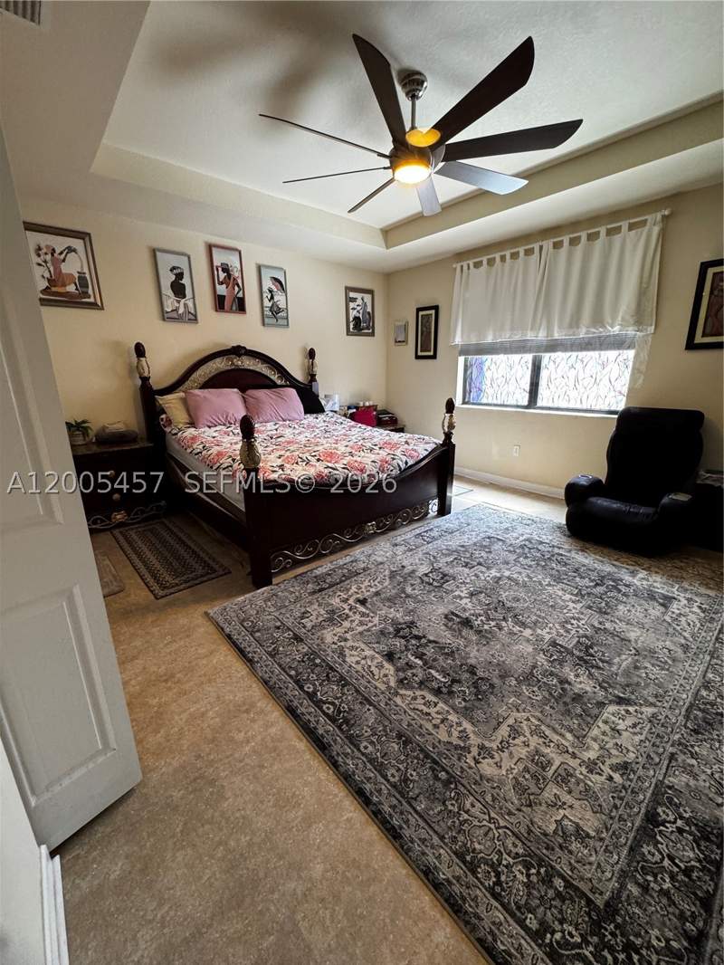 5 bedroom SingleFamilyResidence at 595 SE 33rd Ter, Baywinds Of Flores, Homestead — photo 5