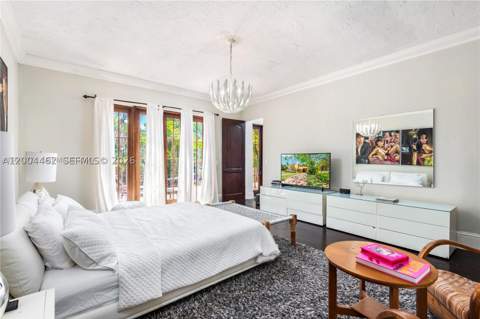 1036 NE 89th St, Miami FL - photo 18 of 30