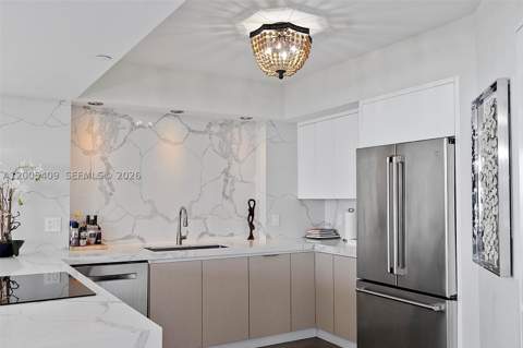 10 Venetian Way 804, Miami Beach FL - photo 10 of 30