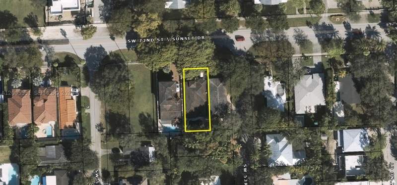 3 bedroom SingleFamilyResidence at 5310 SW 72 Street, High Pines Amd, Miami — photo 2