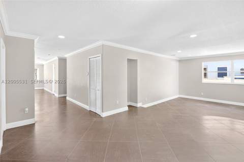 5310 SW 72 Street, Miami FL - photo 6 of 20