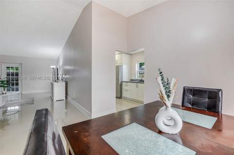 13890 SW 43rd Ter, Miami FL - photo 11 of 46