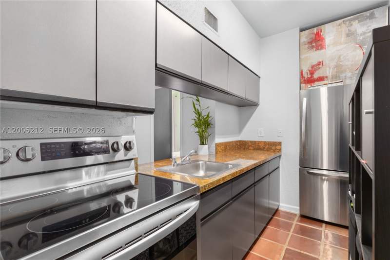 1 bedroom Condominium at 1200 Euclid Ave 102, The Fenimore Condo, Miami Beach — photo 4
