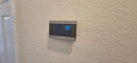 525 SE 34th Ter, Homestead FL - photo 13 of 34