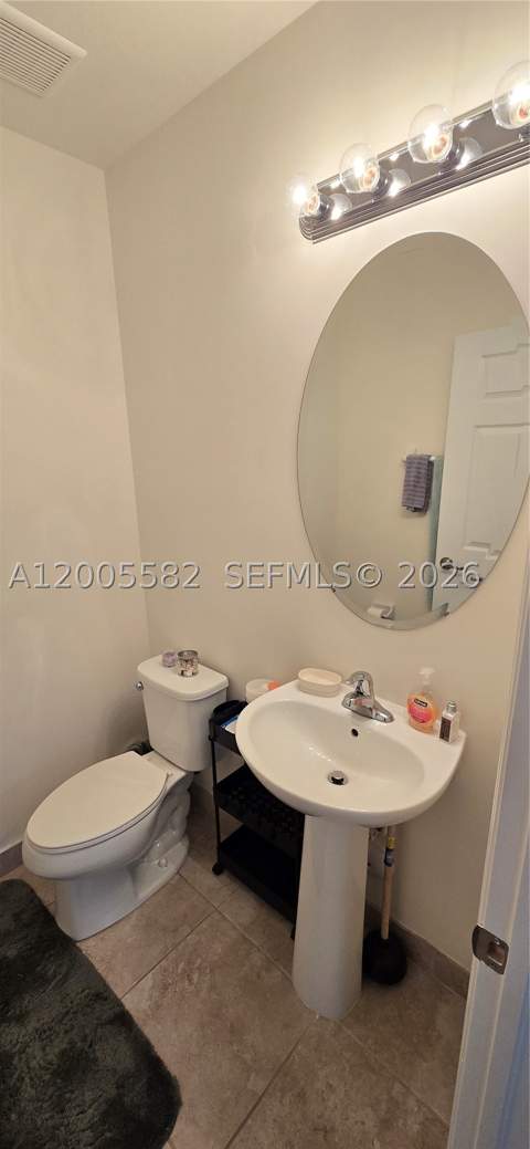 525 SE 34th Ter, Homestead FL - photo 7 of 34