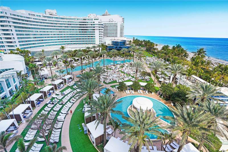 1 bedroom Condominium at 4391 Collins Ave 709, Fontainebleau III, Miami Beach — photo 4