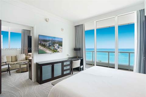 4391 Collins Ave 709, Miami Beach FL - photo 9 of 79