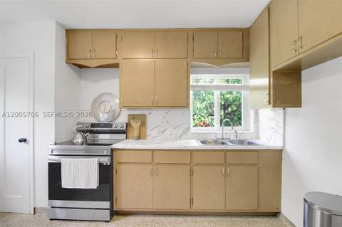 231 NE 43rd St, Miami FL - photo 18 of 35
