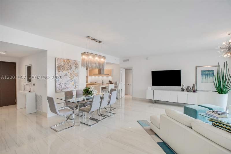 2 bedroom Condominium at 17111 Biscayne Blvd 2008, Marina Palms Residences S, North Miami Beach — photo 3