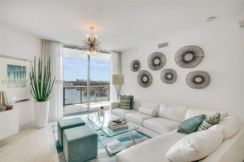 2 bedroom Condominium at 17111 Biscayne Blvd 2008, Marina Palms Residences S, North Miami Beach — photo 4