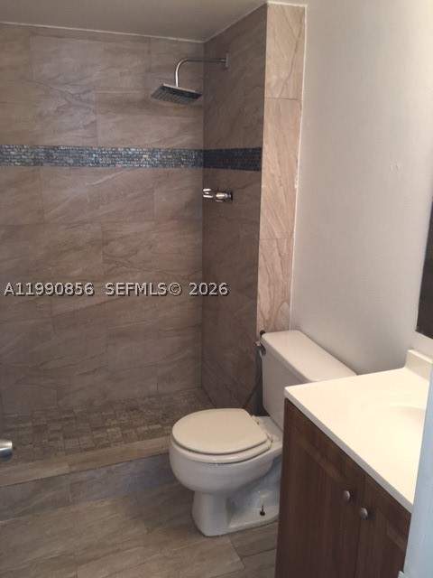486 NW 165th St Rd B-405, Miami FL - photo 15 of 20