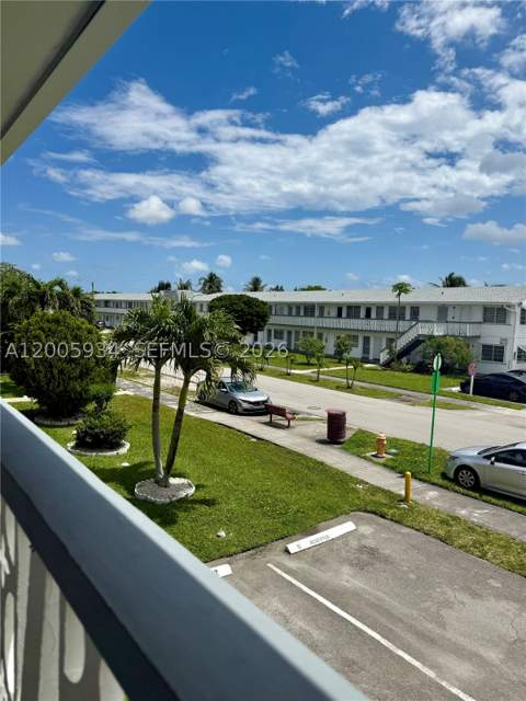 11 NE 204th St 23, Miami Gardens FL - photo 13 of 13