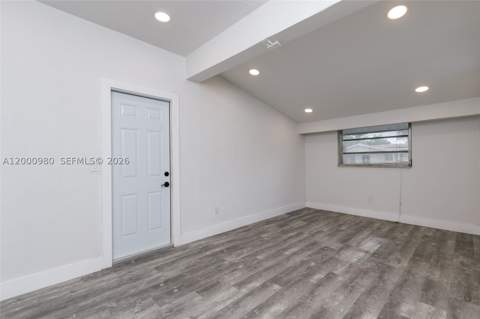 840 NE 182nd Ter, North Miami Beach FL - photo 19 of 35