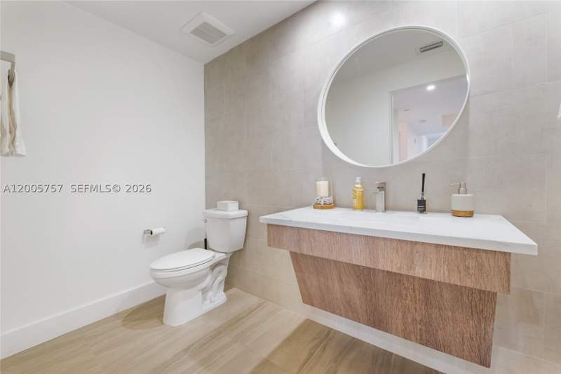 2 bedroom Condominium at 120 Salamanca Ave 2A, Villas At Salamanca Condo, Coral Gables — photo 4