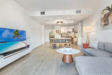 120 Salamanca Ave 2A, Coral Gables FL - photo 7 of 18