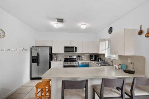 16624 NW 73rd Ct 16624, Miami Lakes FL - photo 13 of 40