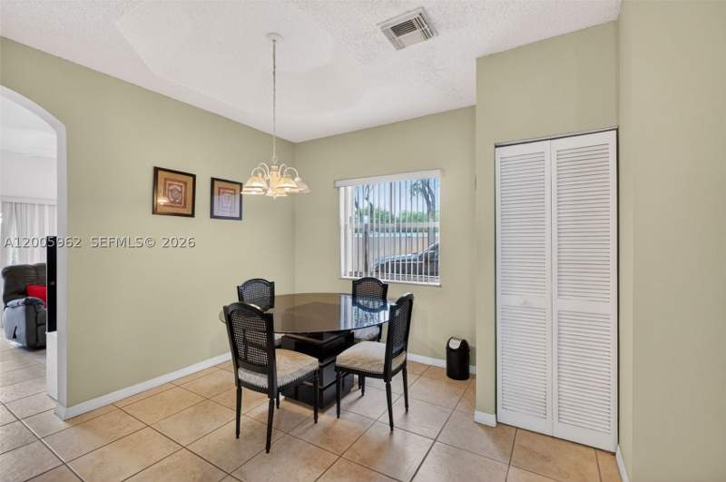 3 bedroom Condominium at 16624 NW 73rd Ct 16624, Paseos At Miami Lakes, Miami Lakes — photo 5
