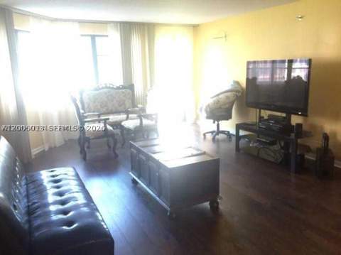 20840 San Simeon Way 209, Miami FL - photo 16 of 43