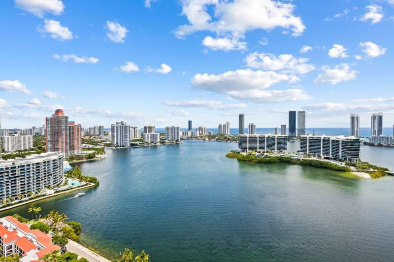 4 bedroom Condominium at 3301 NE 183rd Street 2906, The Peninsula II Condo, Aventura — photo 3