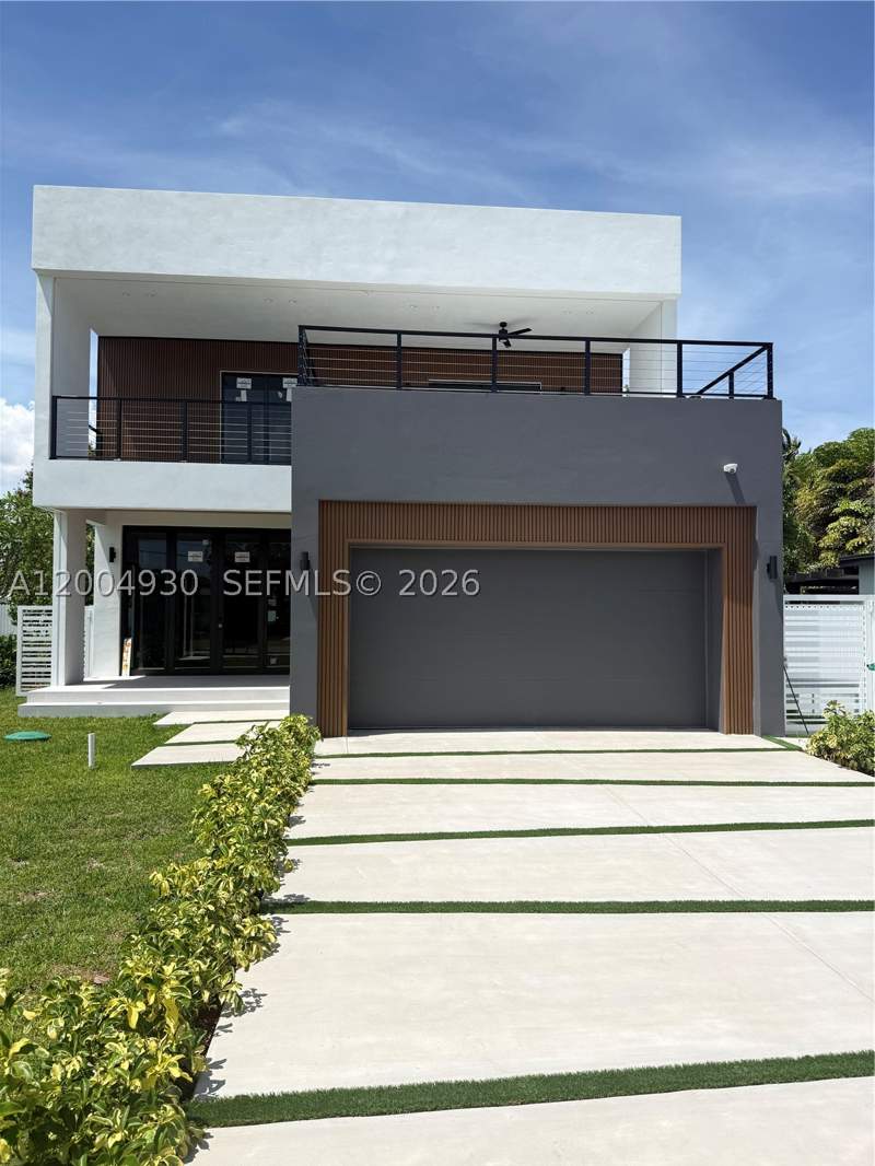 4 bedroom SingleFamilyResidence at 6449 SW 28th St, Coral Villas Rev, Miami — photo 2