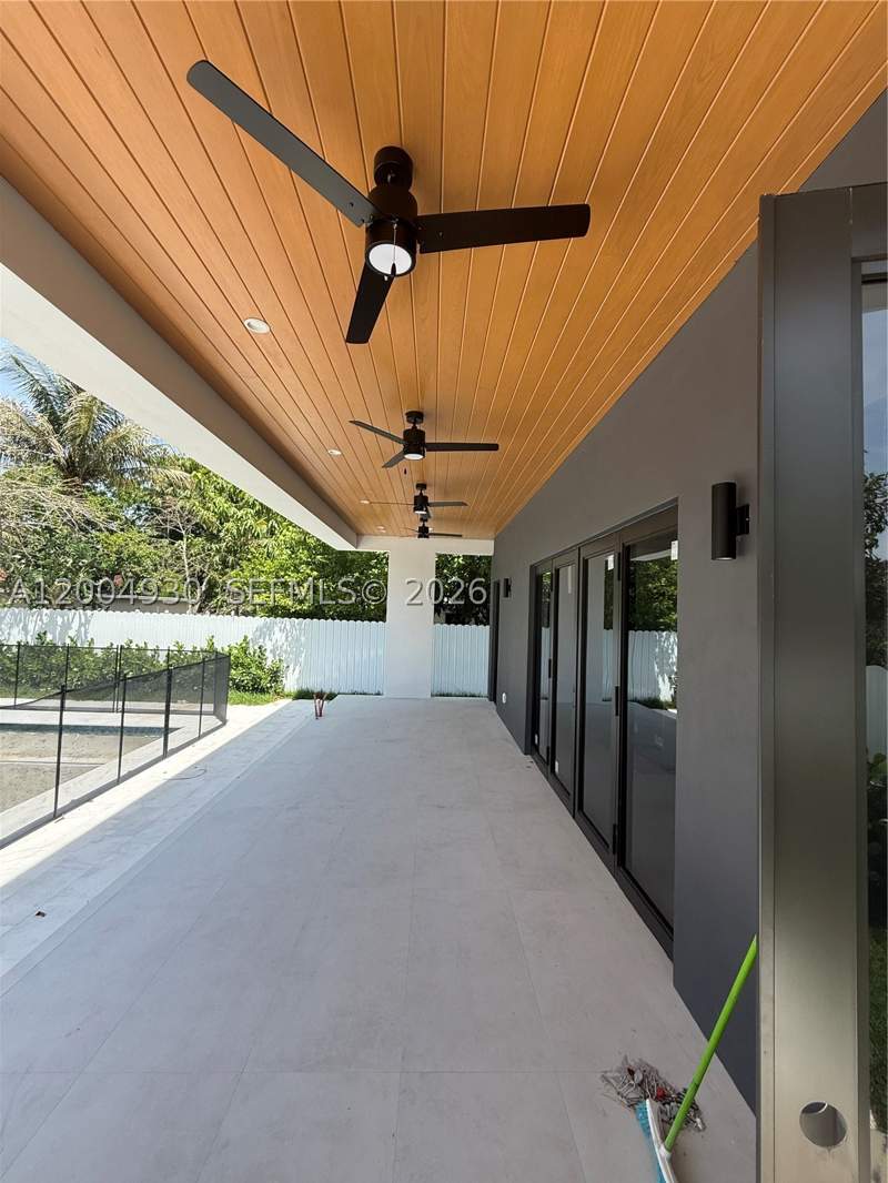 4 bedroom SingleFamilyResidence at 6449 SW 28th St, Coral Villas Rev, Miami — photo 5