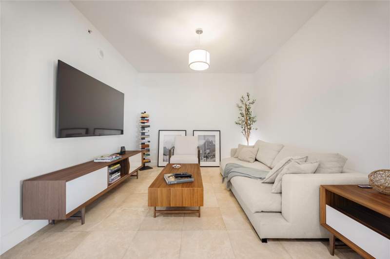 3 bedroom Condominium at 14951 Royal Oaks Lane 1109, The Oaks I Condo, North Miami — photo 3