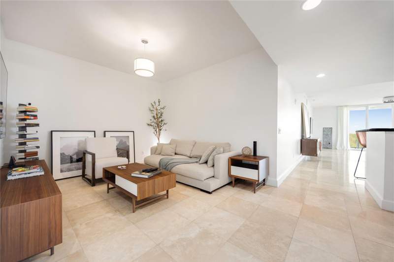 3 bedroom Condominium at 14951 Royal Oaks Lane 1109, The Oaks I Condo, North Miami — photo 4