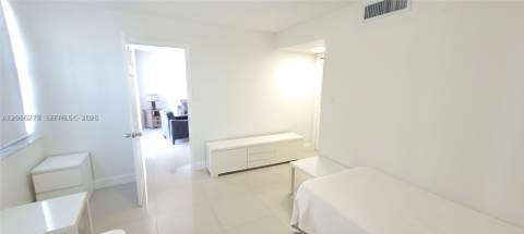 18011 Biscayne Blvd 402, Aventura FL - photo 12 of 55