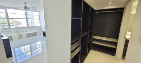 18011 Biscayne Blvd 402, Aventura FL - photo 13 of 55