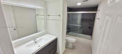 18011 Biscayne Blvd 402, Aventura FL - photo 19 of 55