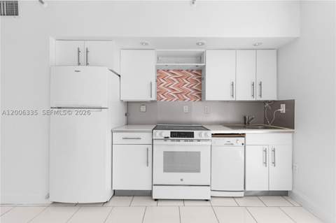 555 NE 15th St 501, Miami FL - photo 11 of 31
