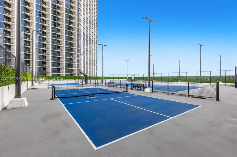 0 bedroom Condominium at 555 NE 15th St 501, Venetia Condo, Miami — photo 4