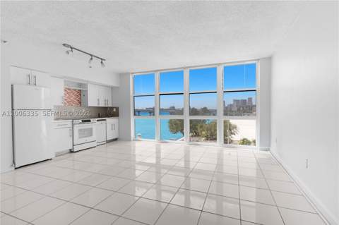 555 NE 15th St 501, Miami FL - photo 7 of 31