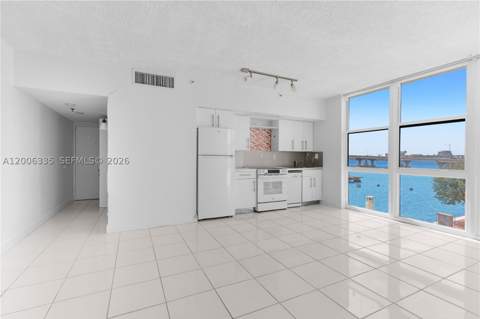 555 NE 15th St 501, Miami FL - photo 8 of 31