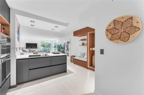 100 Bayview Dr 216, Sunny Isles Beach FL - photo 10 of 28