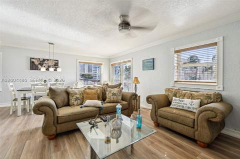3862 NE 171st St E, North Miami Beach FL - photo 11 of 63