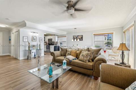 3862 NE 171st St E, North Miami Beach FL - photo 12 of 63