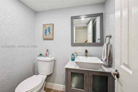 3862 NE 171st St E, North Miami Beach FL - photo 24 of 63