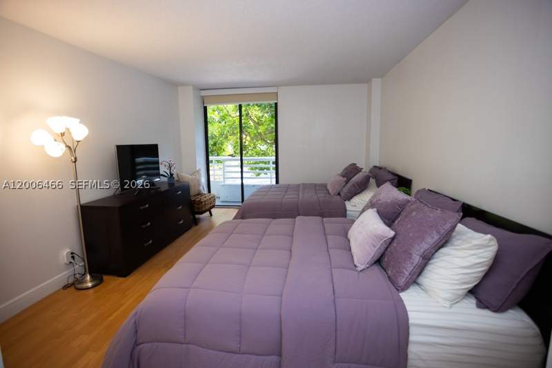 2 bedroom Condominium at 3300 NE 192nd St 214, Parc Central Aventura Eas, Aventura — photo 4
