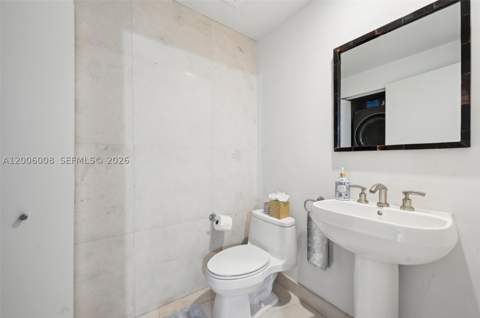 901 Brickell Key Blvd 1009, Miami FL - photo 12 of 33