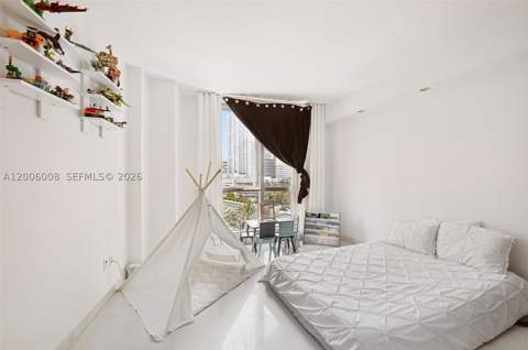 901 Brickell Key Blvd 1009, Miami FL - photo 18 of 33
