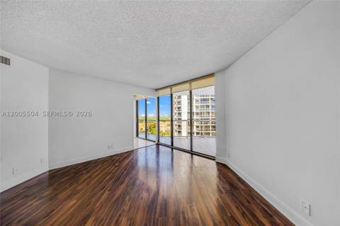 3610 Yacht Club Dr 1016, Aventura FL - photo 10 of 44