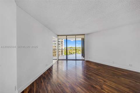 3610 Yacht Club Dr 1016, Aventura FL - photo 9 of 44