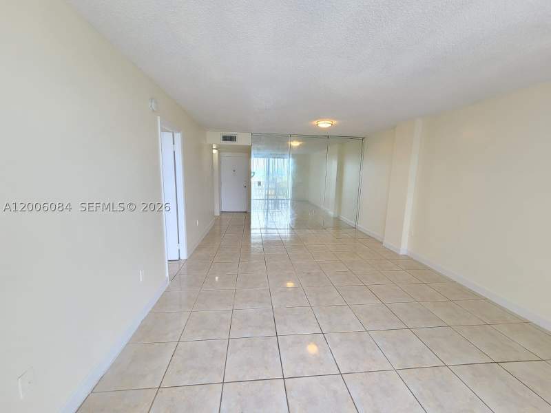 1 bedroom Condominium at 15600 NW 7th Ave 709, Parkway Towers Bldg 1, Miami — photo 2