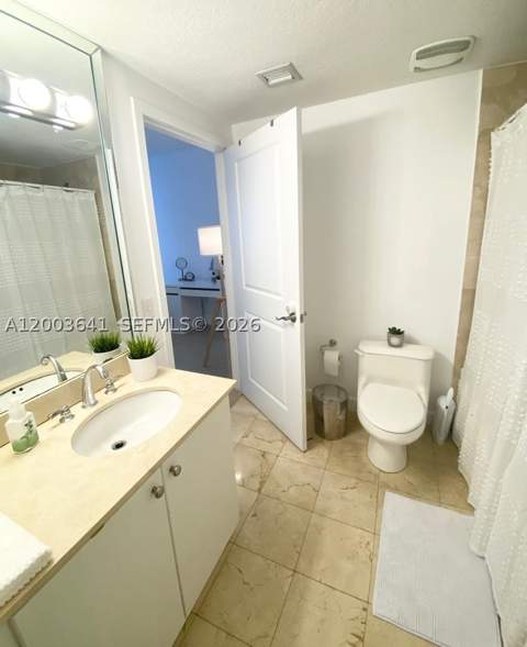 170 SE 14th St 1504, Miami FL - photo 6 of 11
