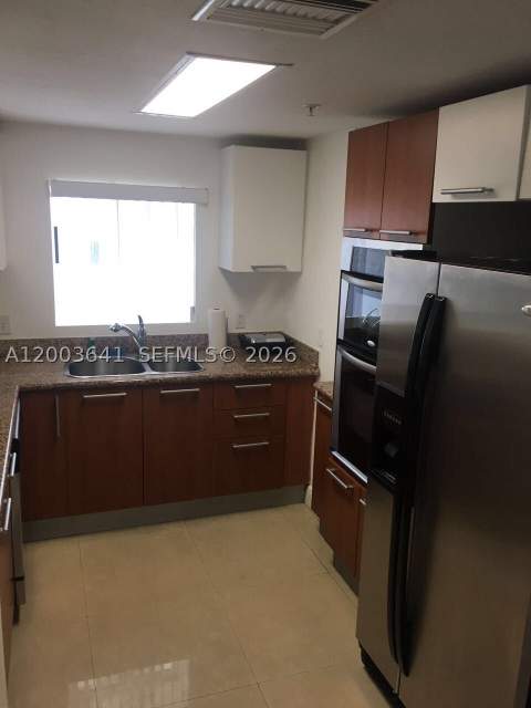 170 SE 14th St 1504, Miami FL - photo 8 of 11